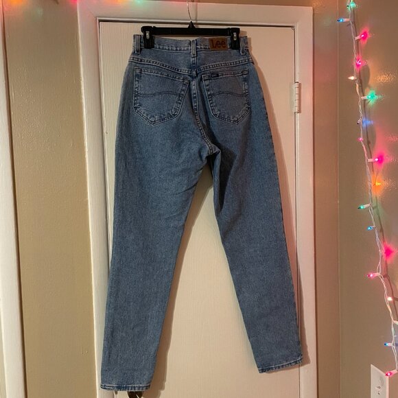 light wash Lee jeans - Picture 2 of 2